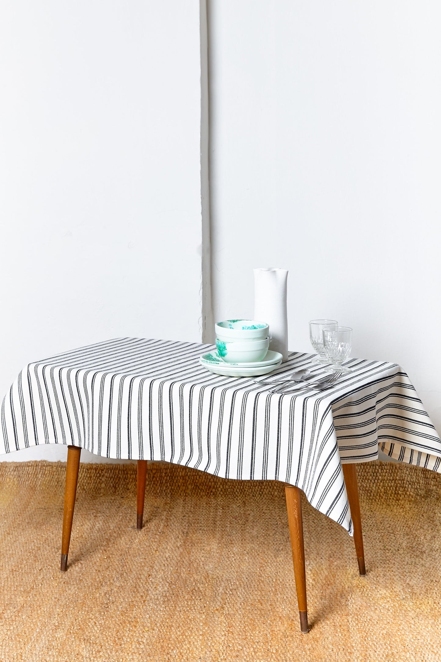 Mantel loneta blanco y negro
