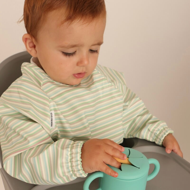Babero con manga impermeable Horizontal Stripes Nenina & Co