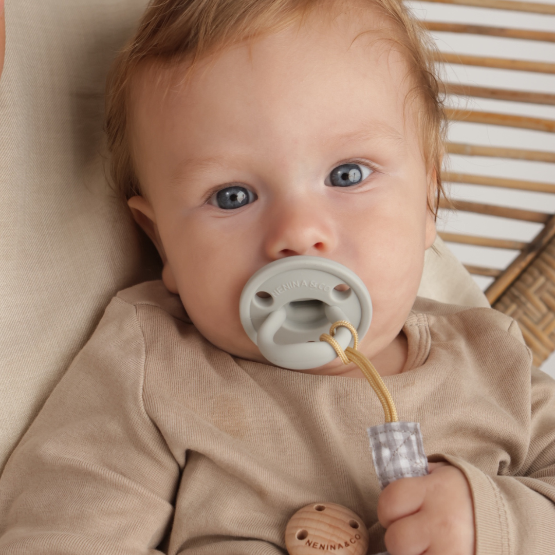 Kit 2 Chupetes CLÁSICOS Chupete Rosa Pálido + Gris Nenina & Co