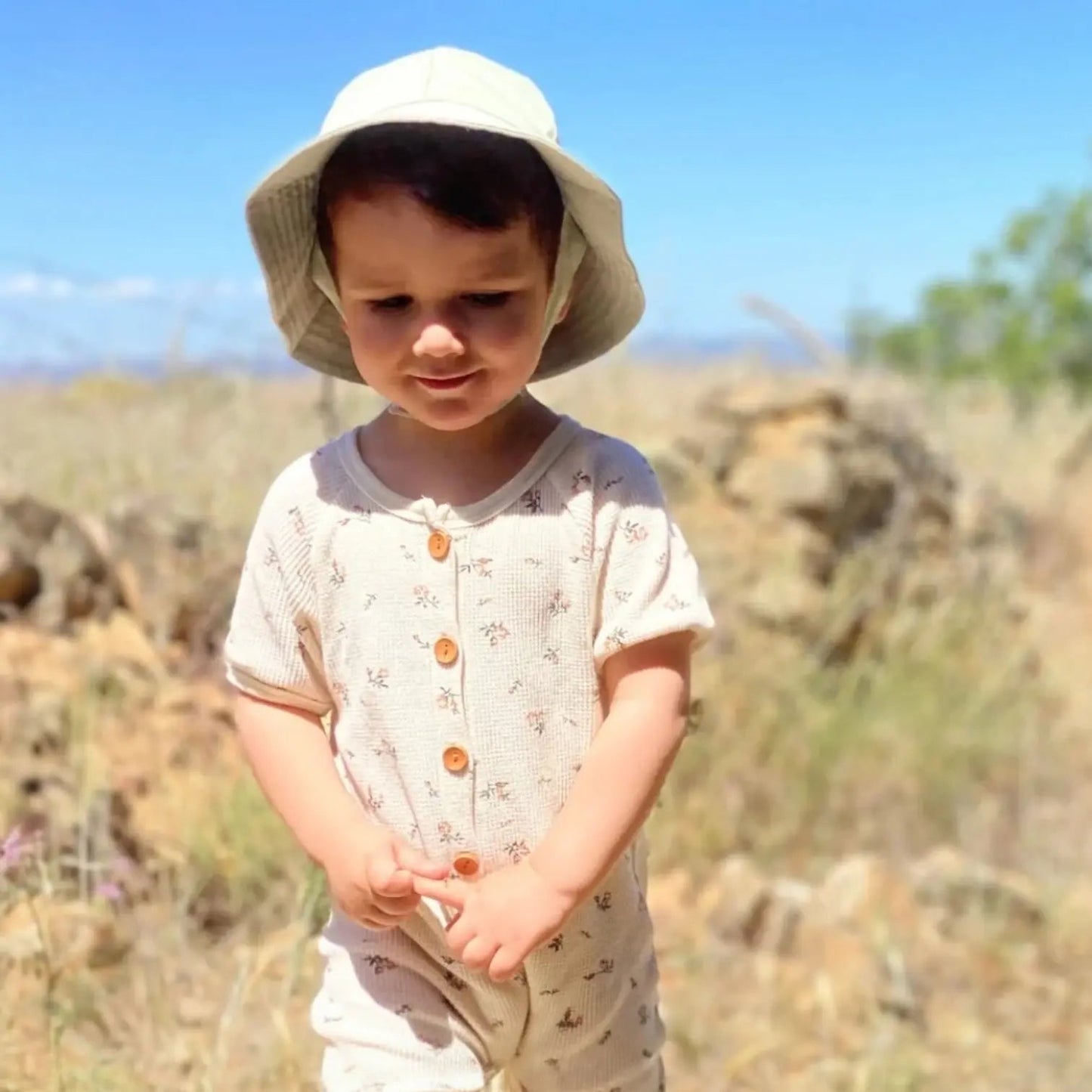 Gorro para el Sol Oliva Nenina & Co - Hecho de Algodón Orgánico | Protección Solar y Estilo