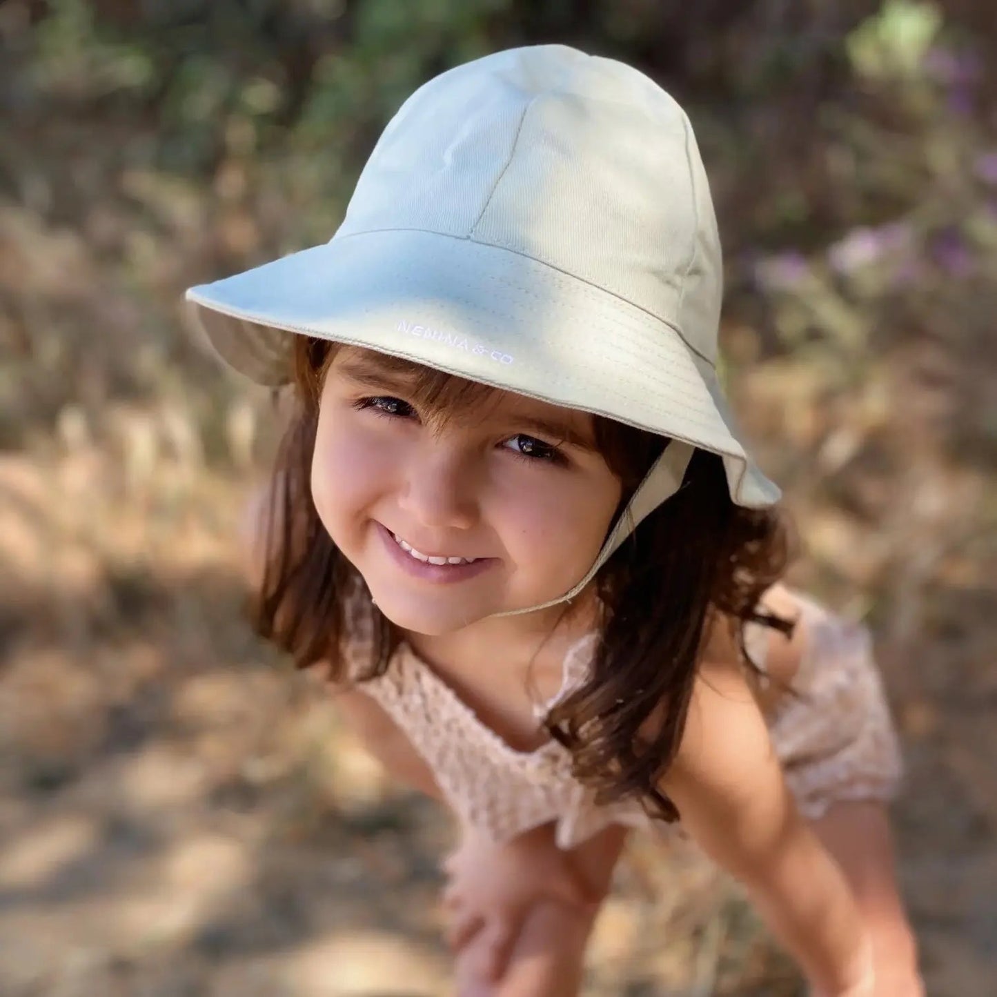 Gorro para el Sol Oliva Nenina & Co - Hecho de Algodón Orgánico | Protección Solar y Estilo