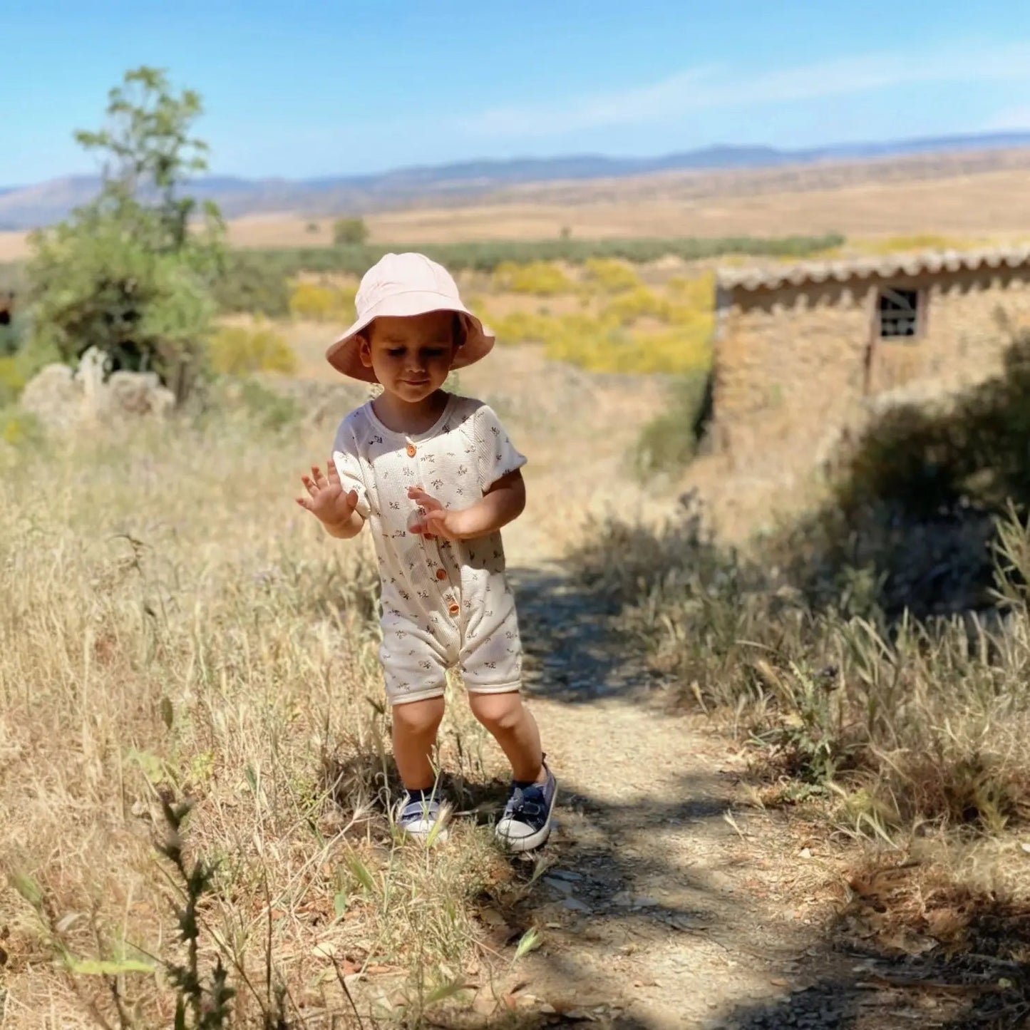 Gorro para el Sol Rosa Nenina & Co - Hecho de Algodón Orgánico | Protección Solar y Estilo