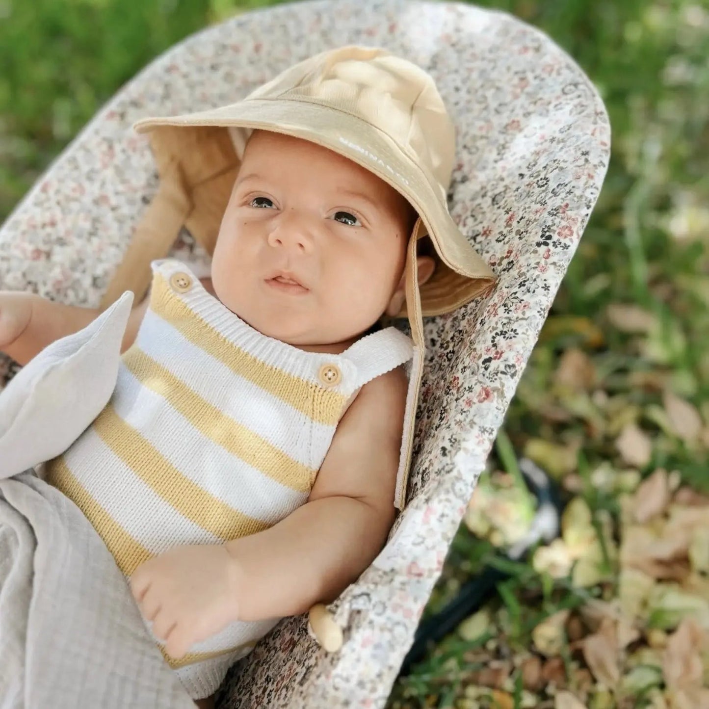 Gorro para el Sol Beige Nenina & Co - Hecho de Algodón Orgánico | Protección Solar y Estilo