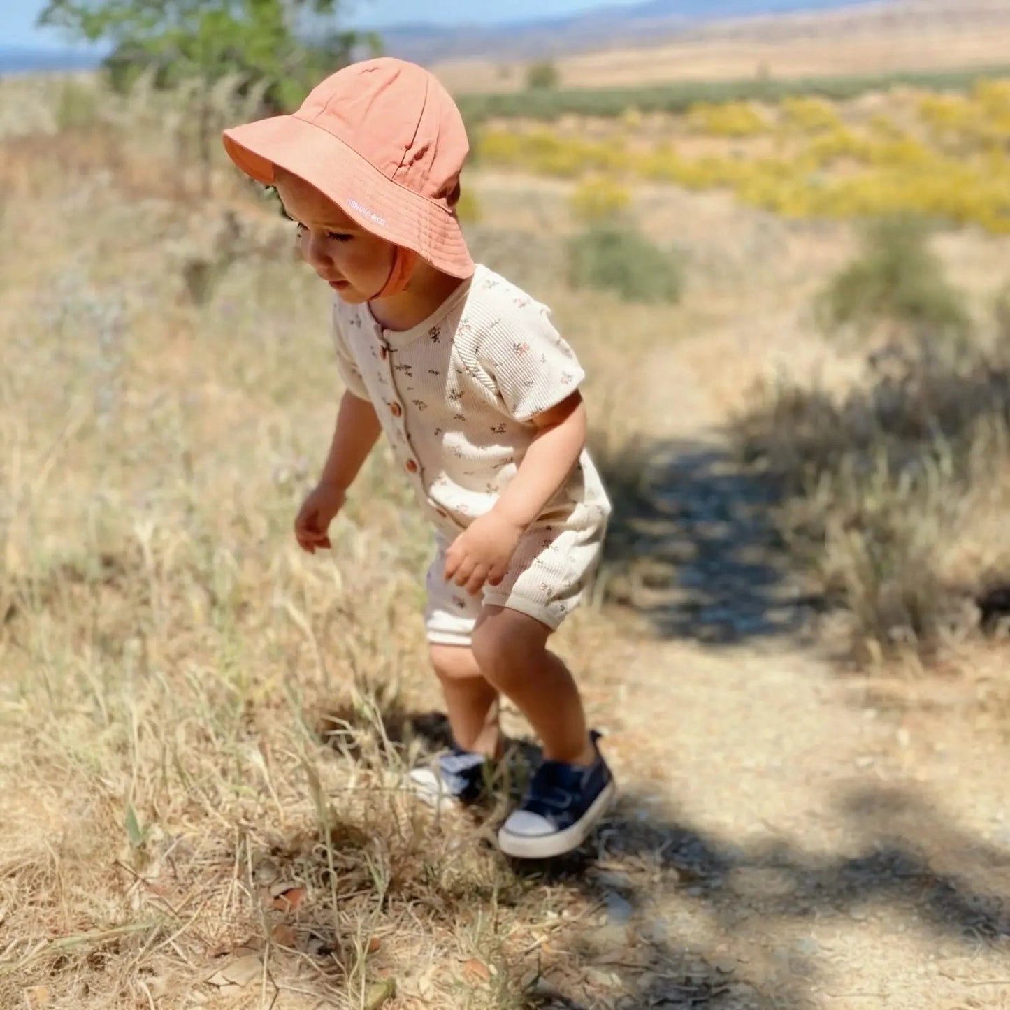 Gorro para el Sol Terracota Nenina & Co - Hecho de Algodón Orgánico | Protección Solar y Estilo