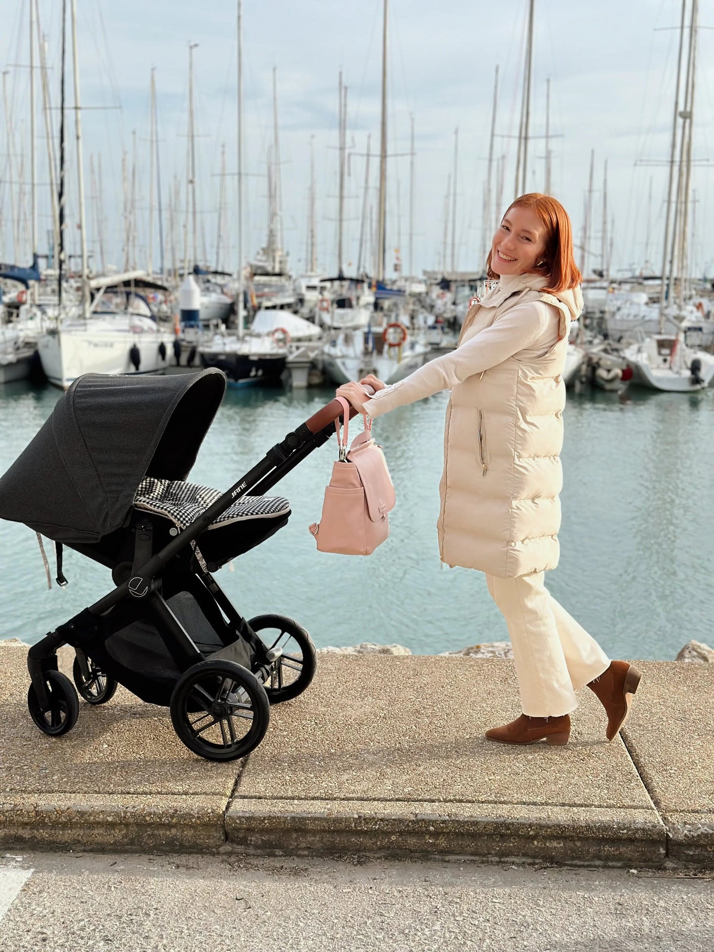 Bolso Maternal Rosa Pálido +Guardachupete Diamond + Cambiador de Regalo Nenina & Co