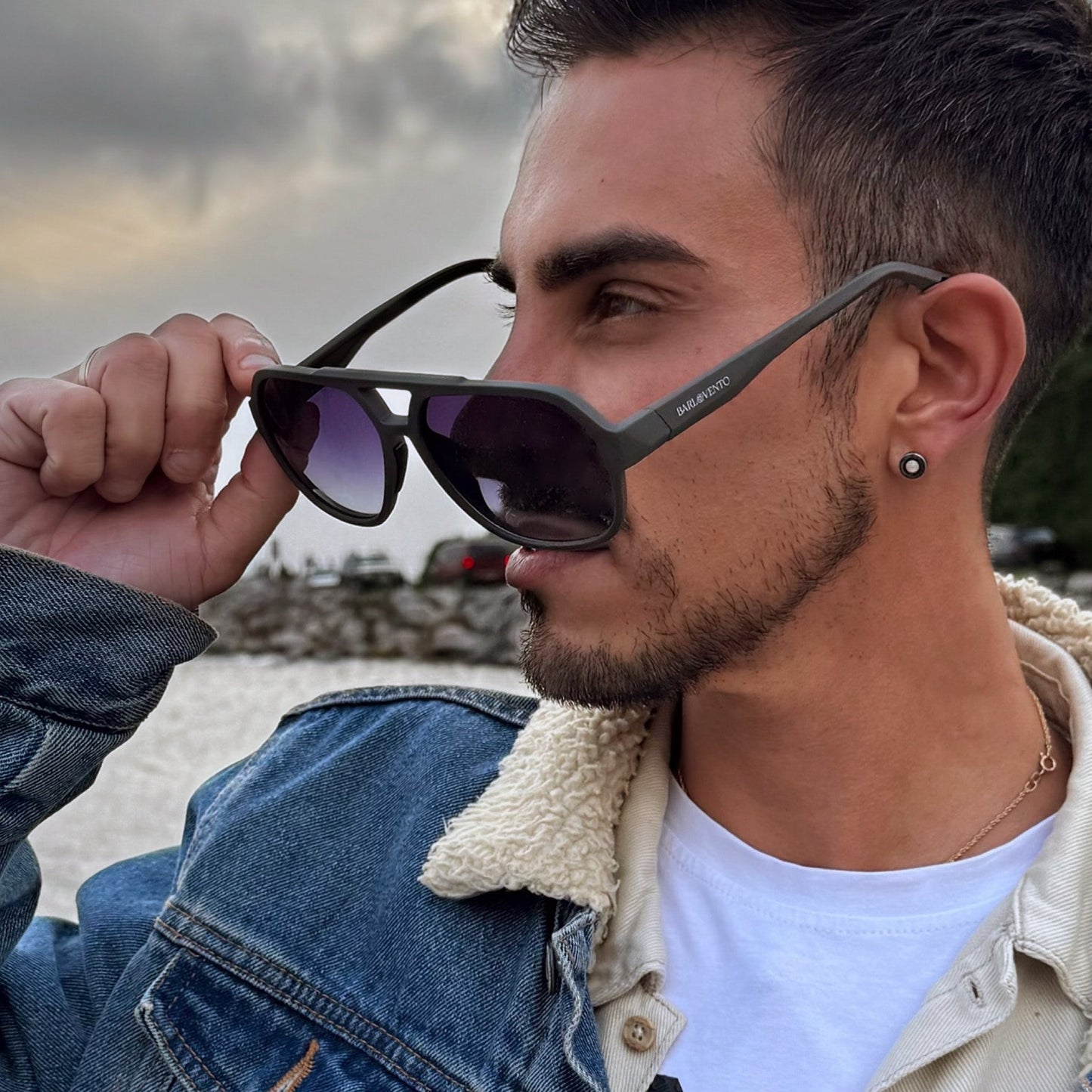 Itzurun · gafas de sol de goma verde con lentes UV400 en degradado gris