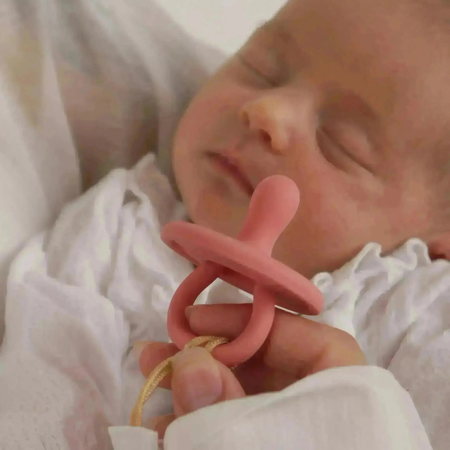 Kit 2 Chupetes Clásicos para Bebé Rosa y Oliva | Silicona Orgánica Nenina & Co