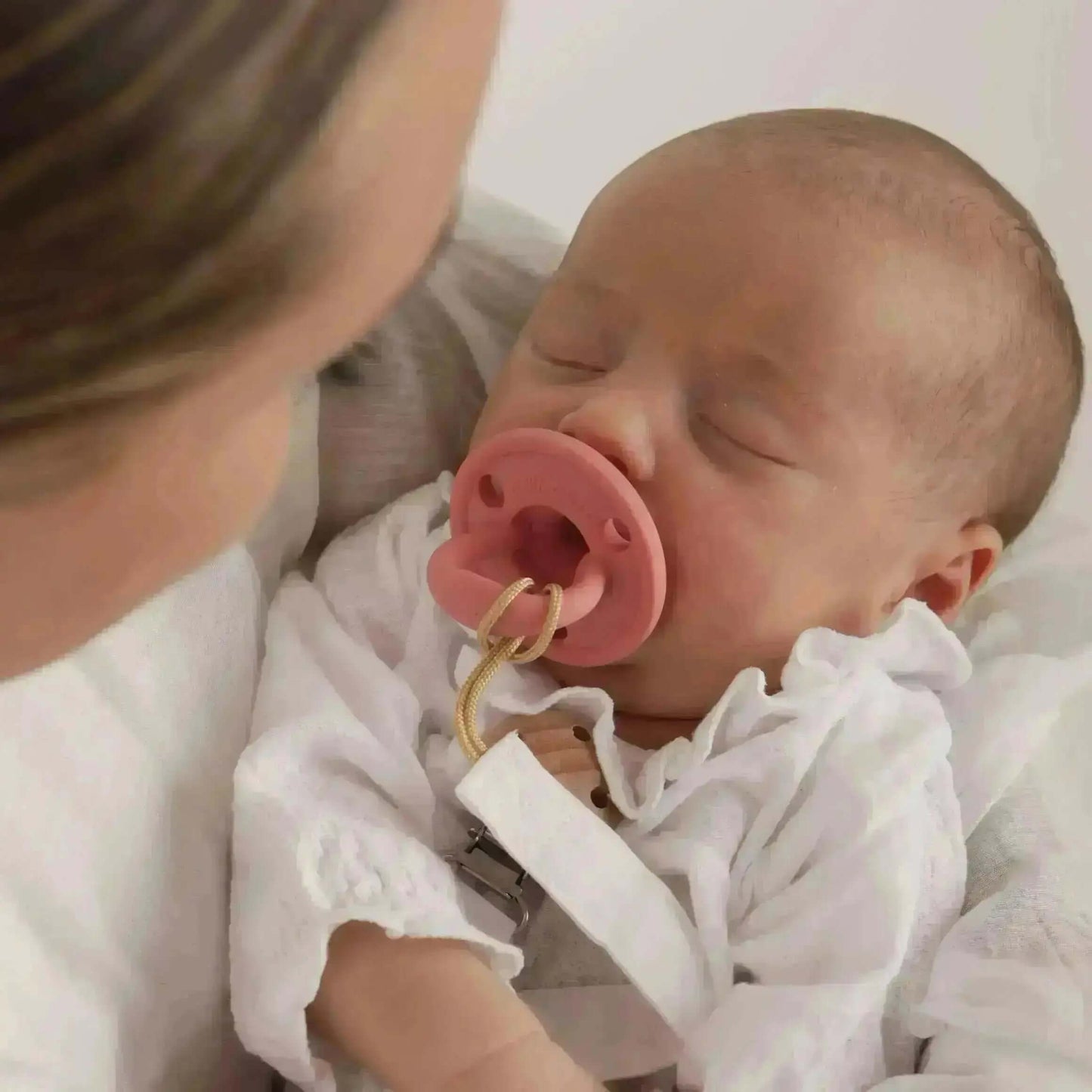 Pack 2 chupeteros + 1 chupete CLÁSICO + 1 Guardachupete Nenina & Co