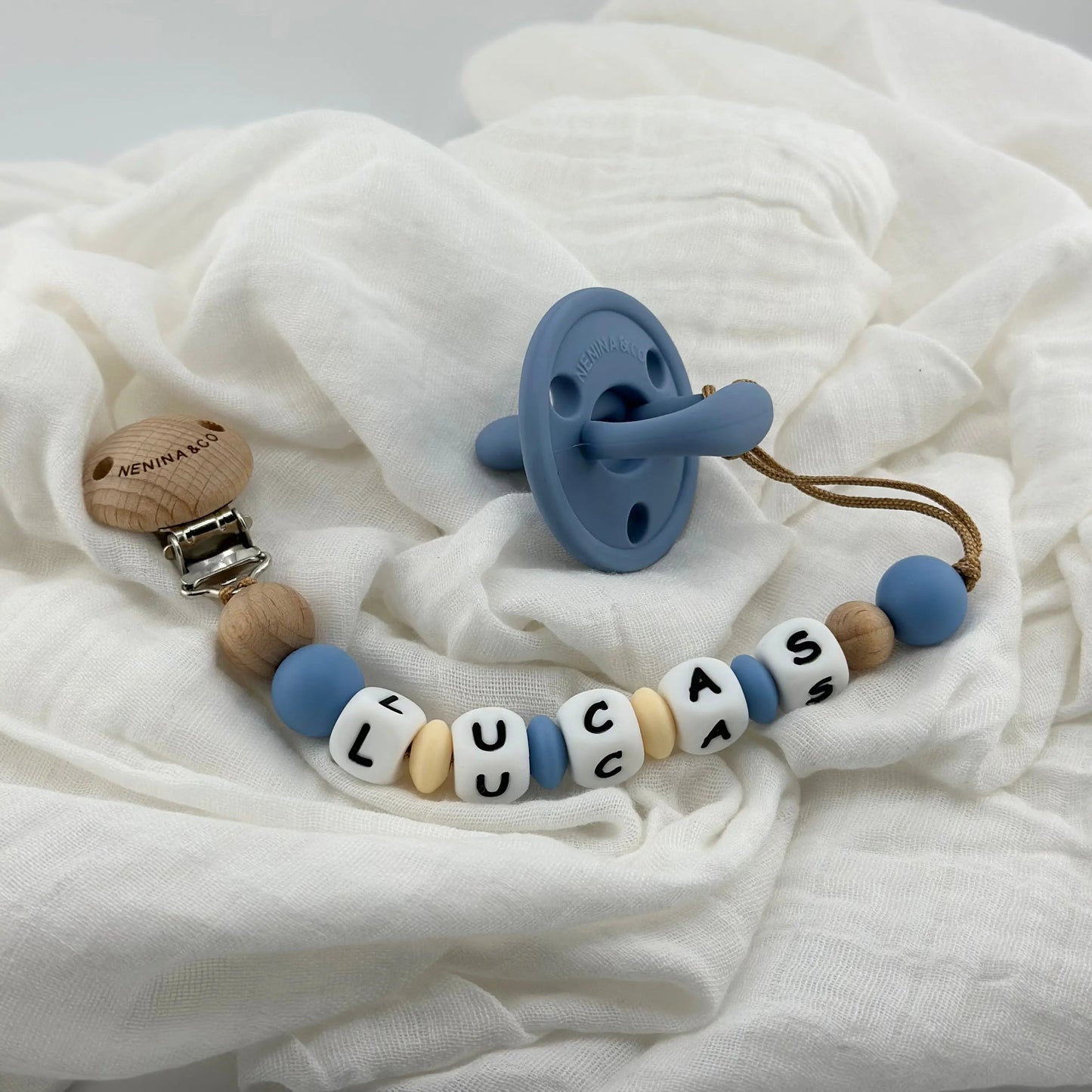 Chupetero Personalizado Blue con Nombre en Silicona Orgánica | Nenina & Co.