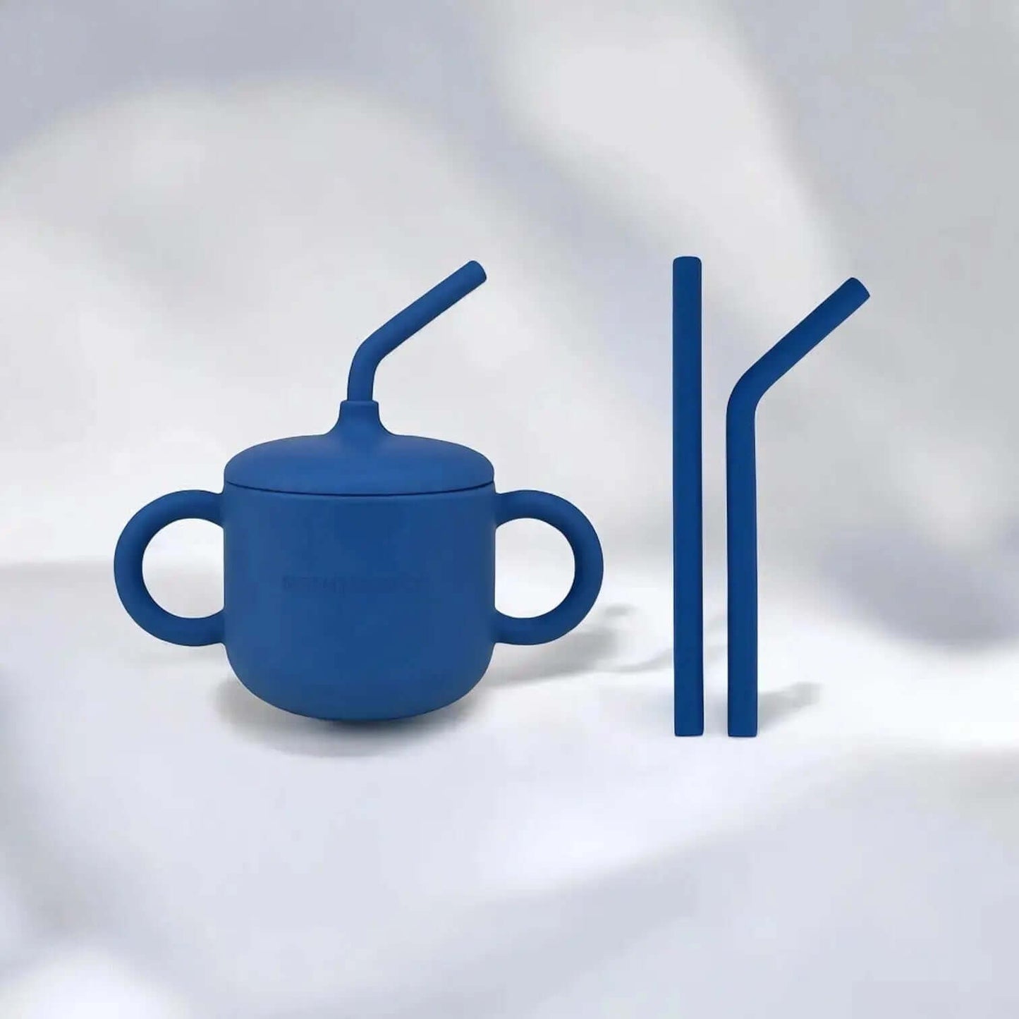 Kit Deluxe Babero + Vajilla BLW Blue 9 Piezas de Silicona orgánica con ventosas + Chupete Classic Breat Nenina & Co