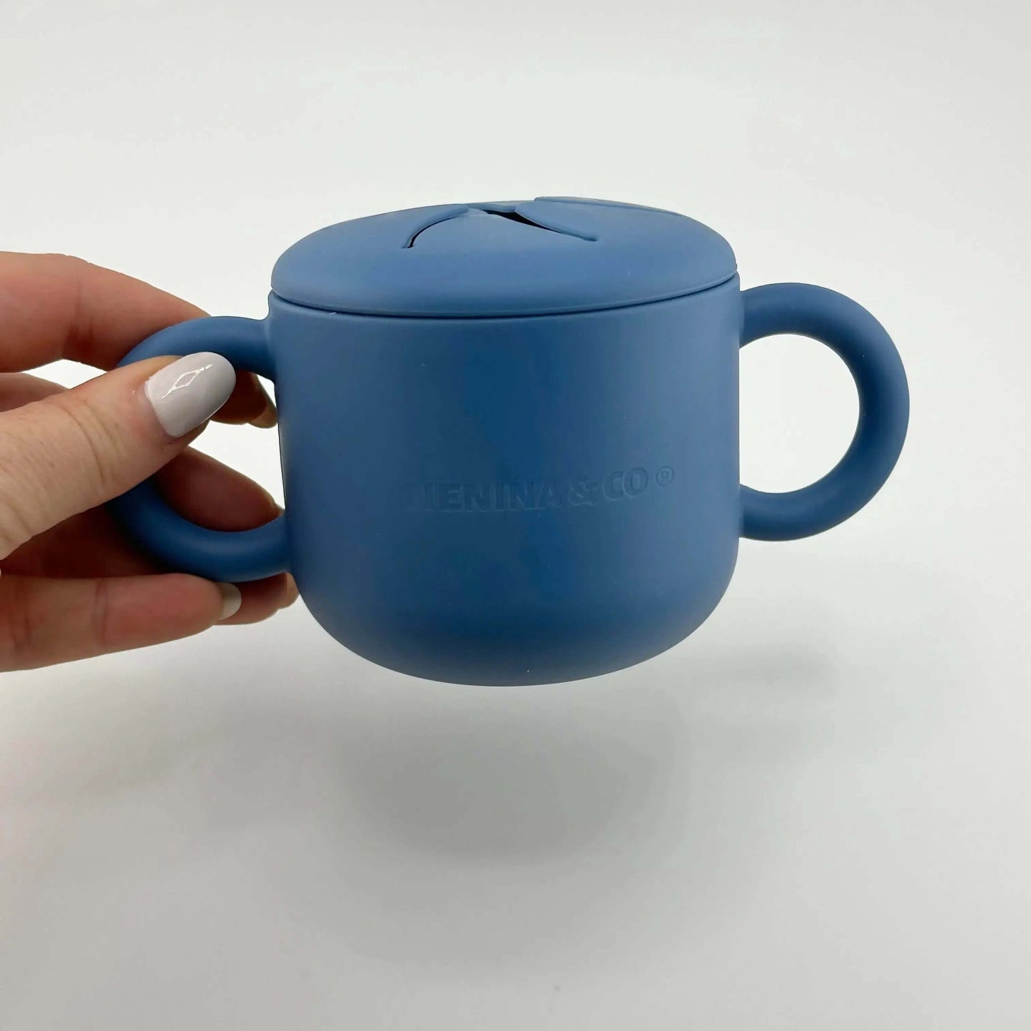 Kit Deluxe Babero + Vajilla BLW Blue 9 Piezas de Silicona orgánica con ventosas + Chupete Classic Breat Nenina & Co