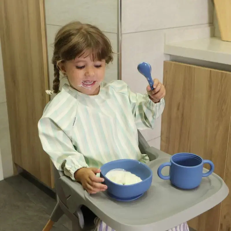 Kit Deluxe Vajilla + Babero BLW Blue 9 Piezas de Silicona orgánica con ventosas Nenina & Co