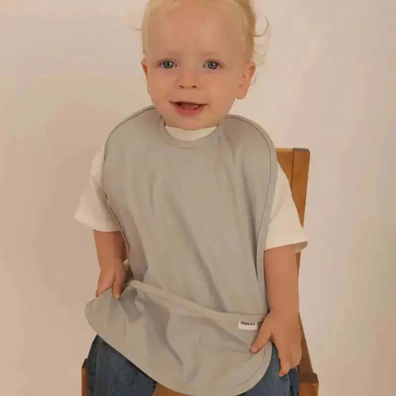 Kit Deluxe Babero + Vajilla BLW Gris 9 Piezas de Silicona orgánica con ventosas Nenina & Co