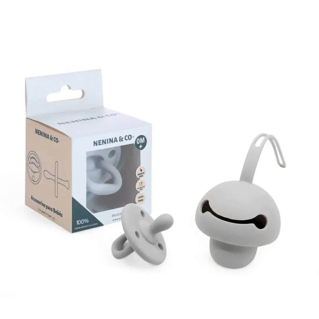 Kit Regalo ideal  Set de higiene + Guardachupete + Chupete + Biberón + Repuesto de 4 tetinas Nenina & Co