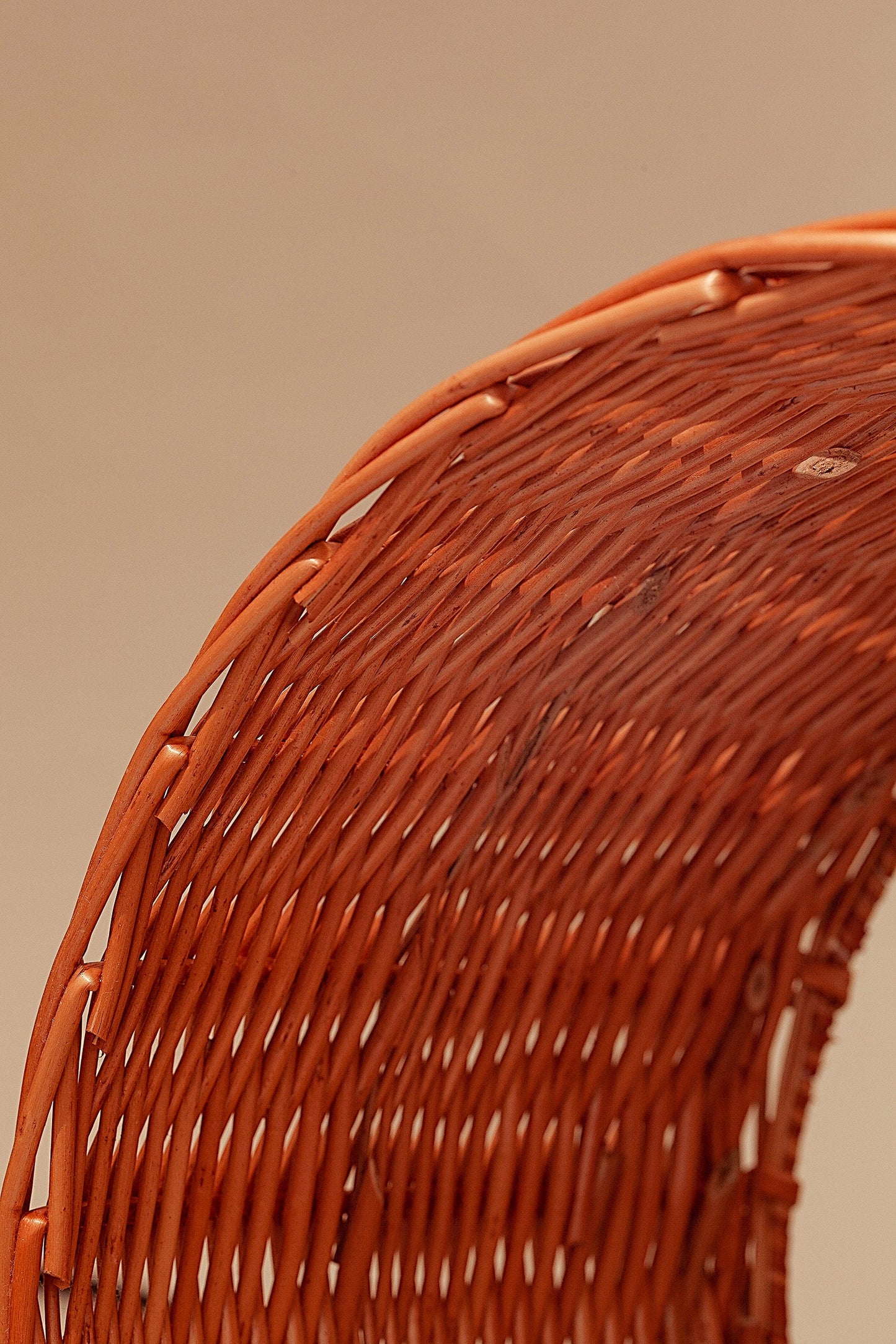 lámpara de mimbre vintage fabricada en España