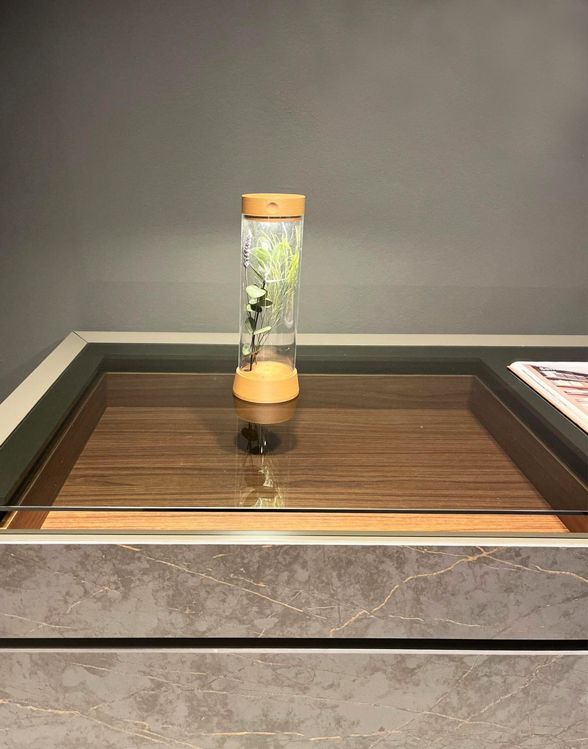 Lámpara de mesa recargable EOS