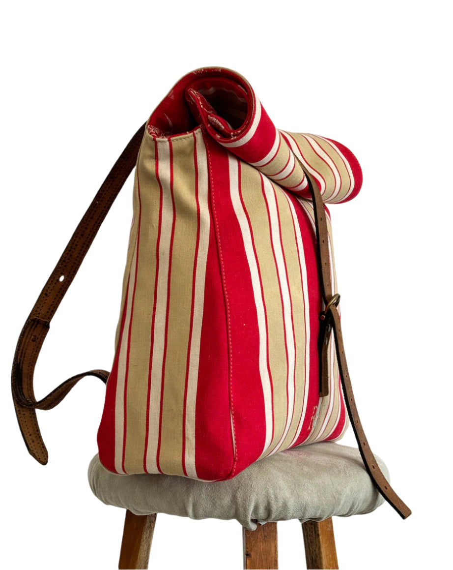 Mochila Soller con detalles en cuero restaurado de arneses ecuestres