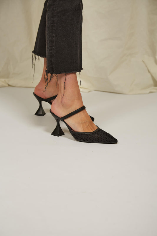Tacones Ibiza rejilla negra