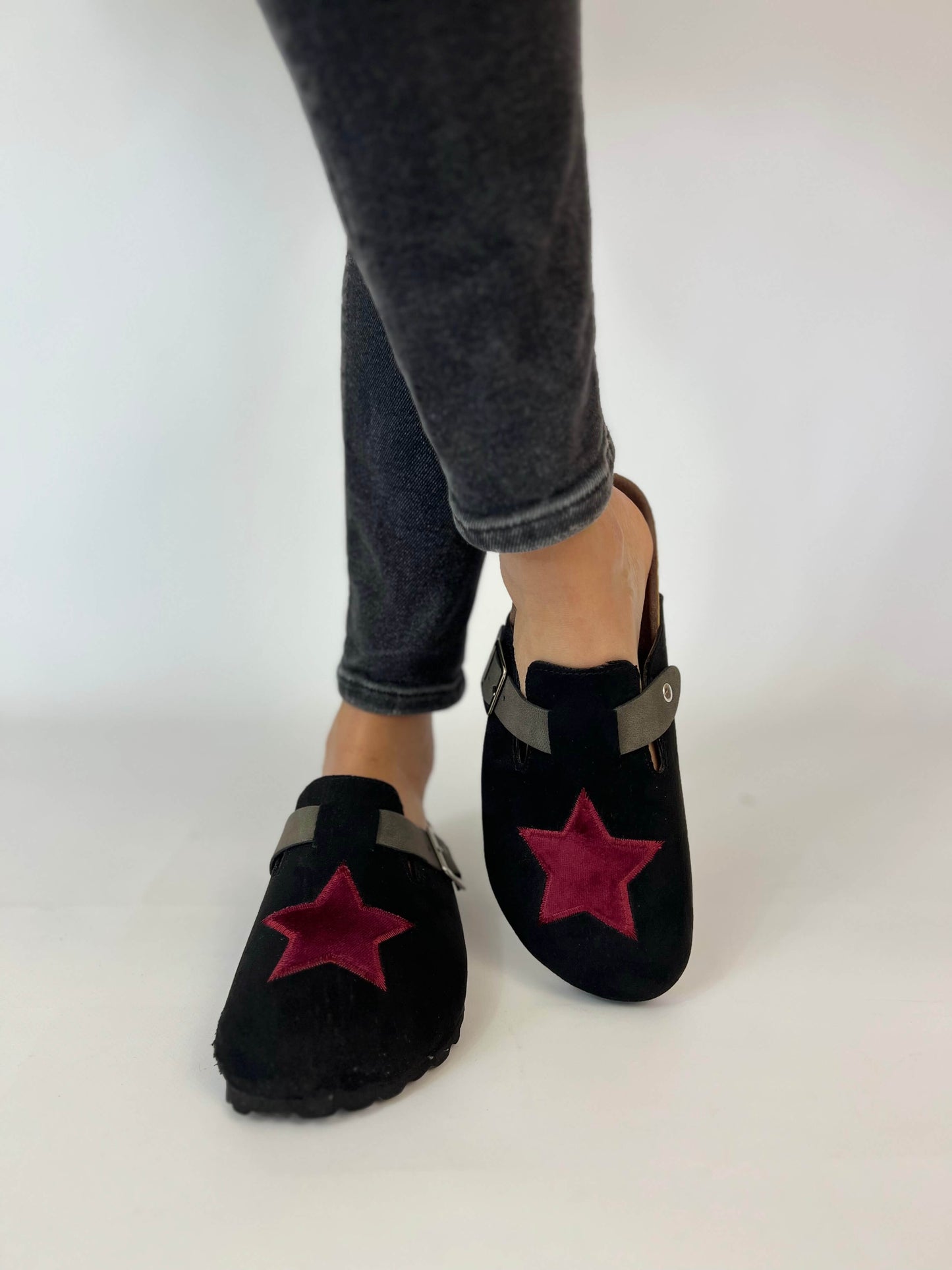 Zuecos A Star Burgundy