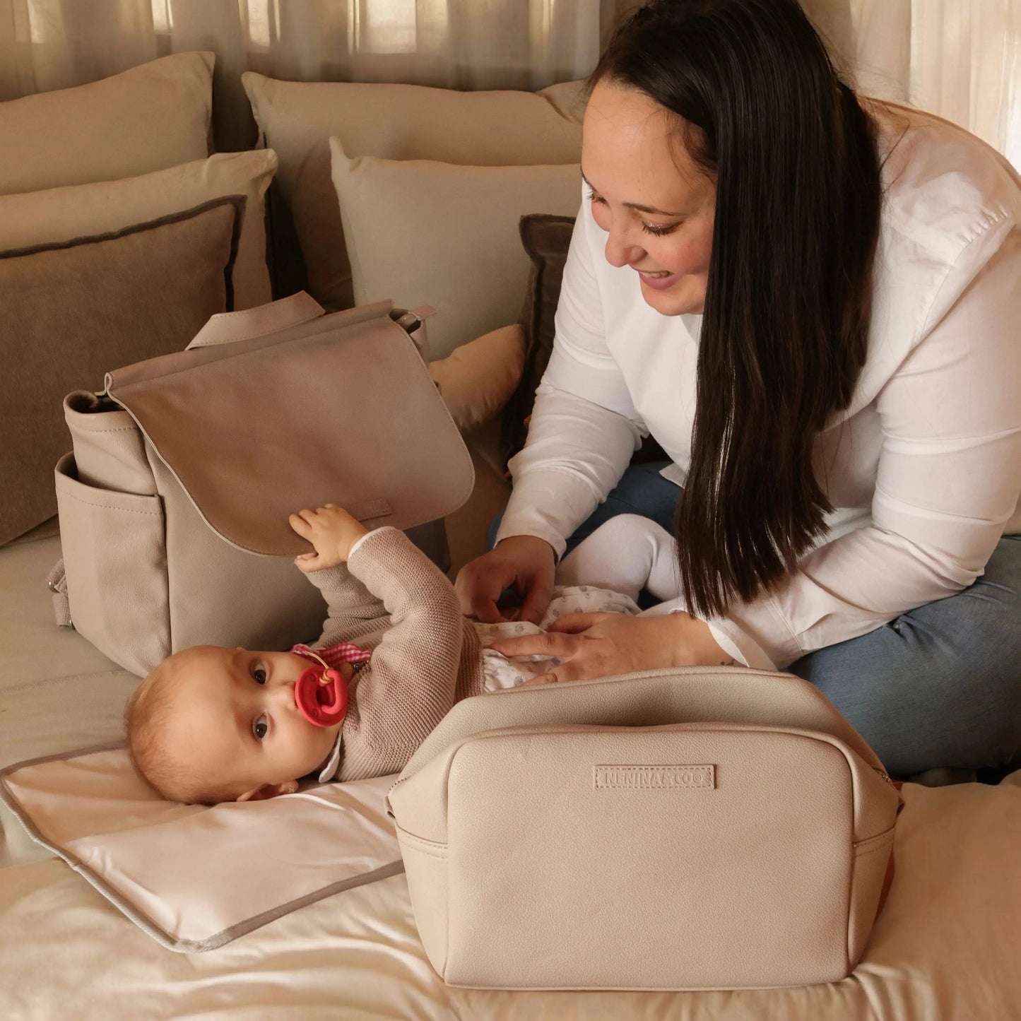 Neceser para Bebé de Eco Piel MIREM Gris| Organizador Elegante Nenina & Co