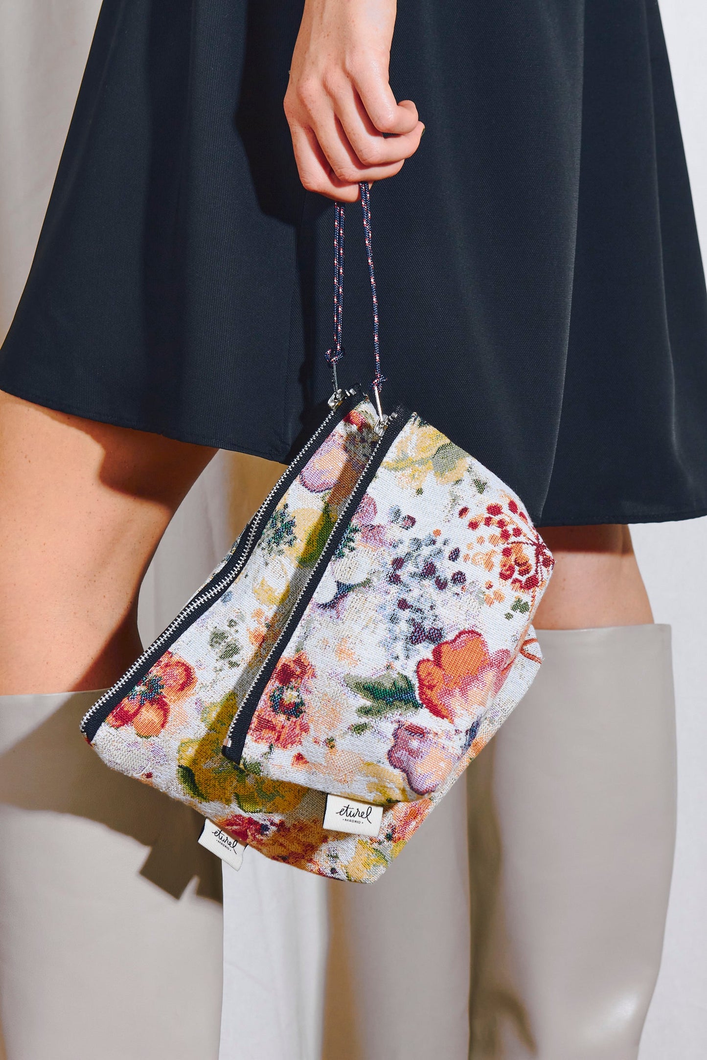 Neceser/estuche tejido jacquard flores amapolas