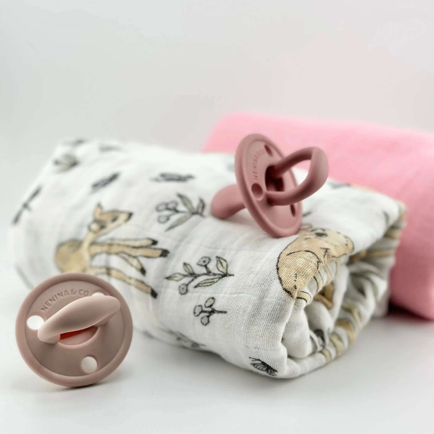 Pack 2 Muselinas Cotton + Bambi Rosa 70% Bamboo +30 % Algodón Nenina & Co