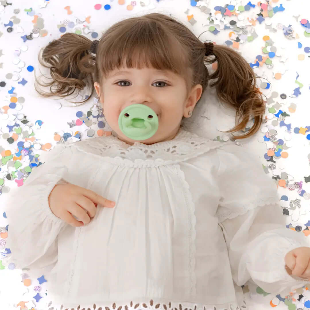 Pack 2 chupetes + Pack 2 chupeteros Lila y Mint DIAMOND By Nenina & Co