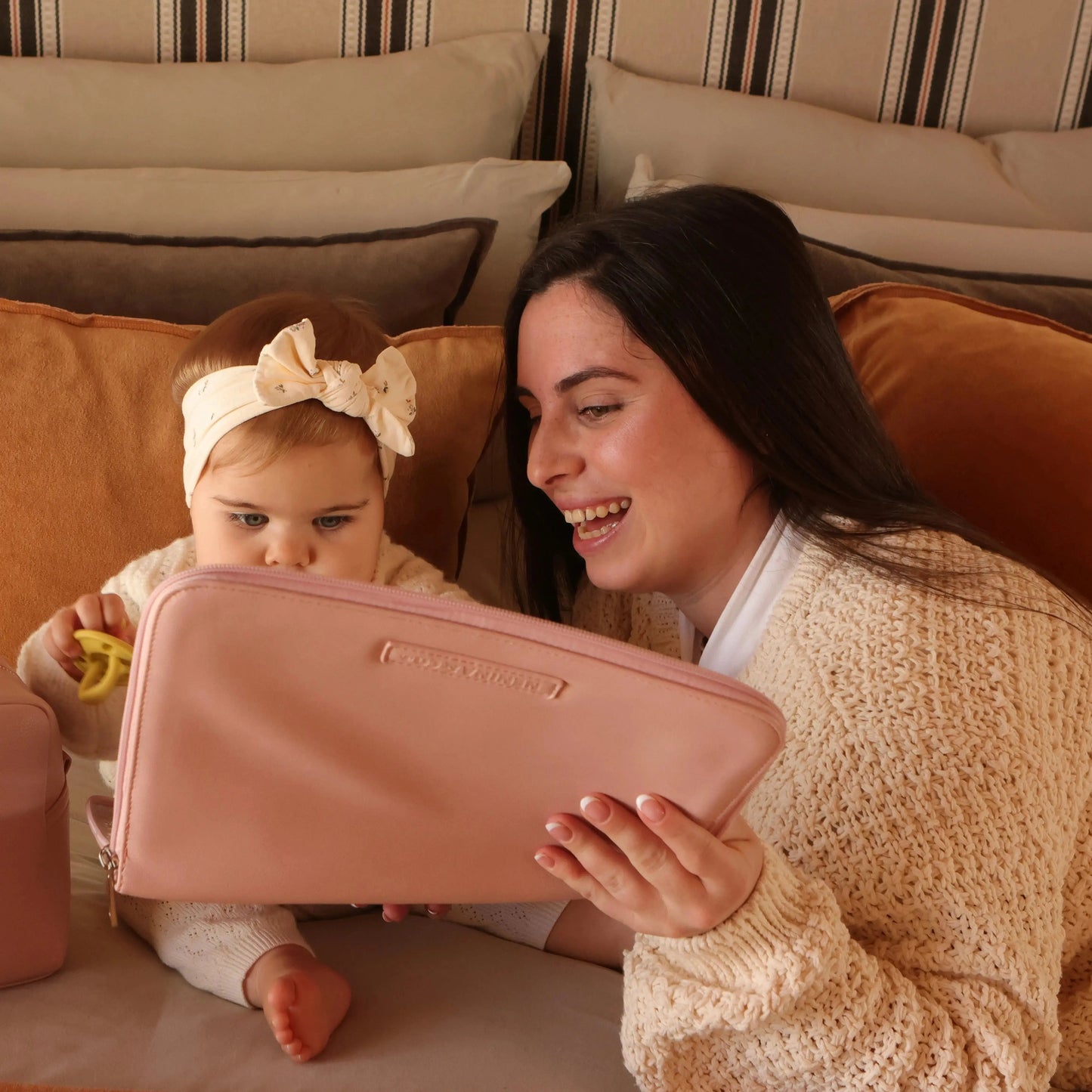 Portadocumentos Bebé Eco piel MIREM By Nenina & Co Rosa Pálido