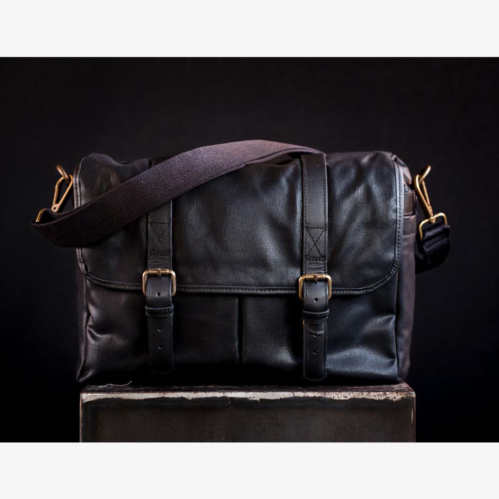 Black Waxed Canvas Camera Bag handcrafted in Spain with leather details