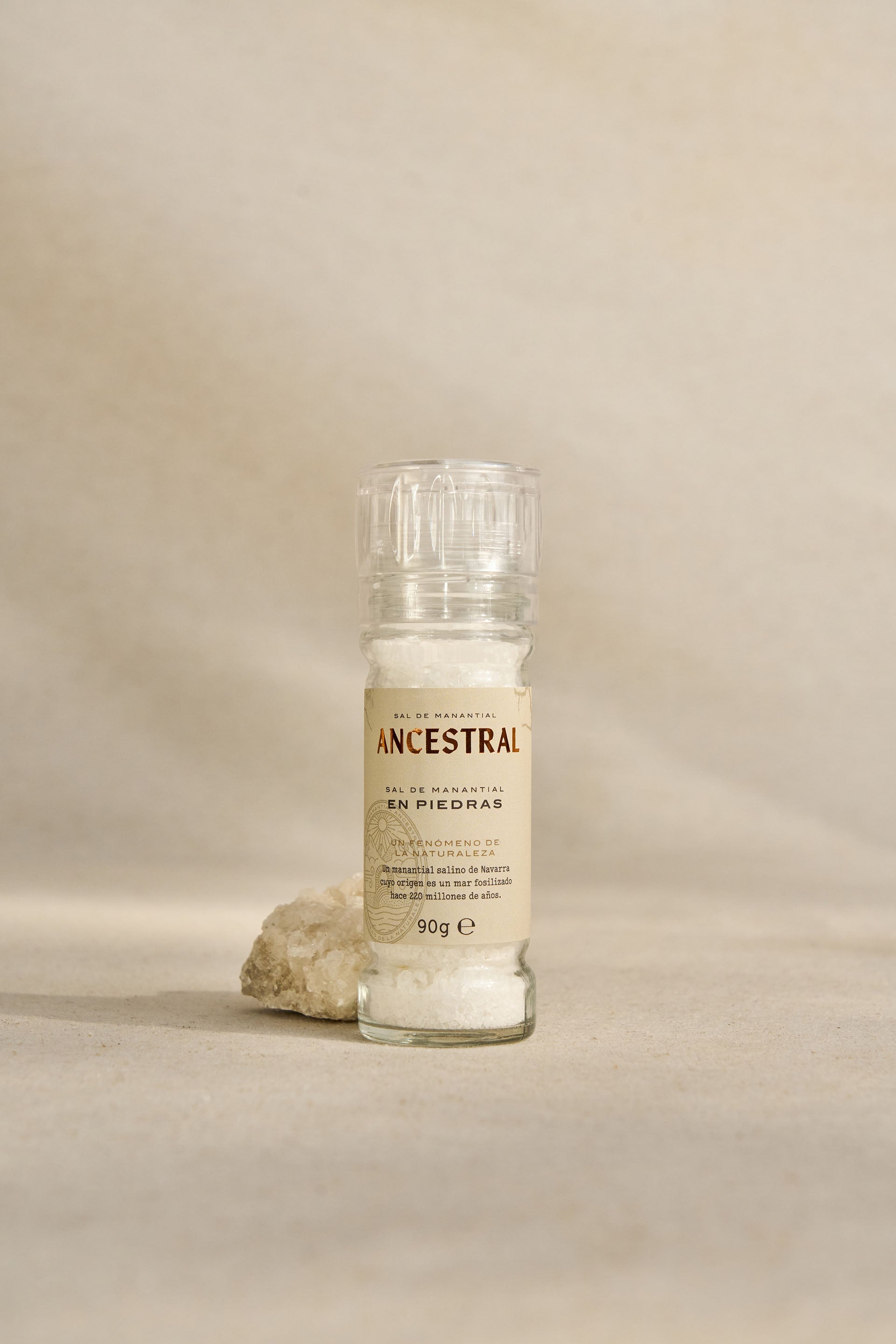 Piedras de Sal de Manantial en Molinillo 90g - Cristales Naturales