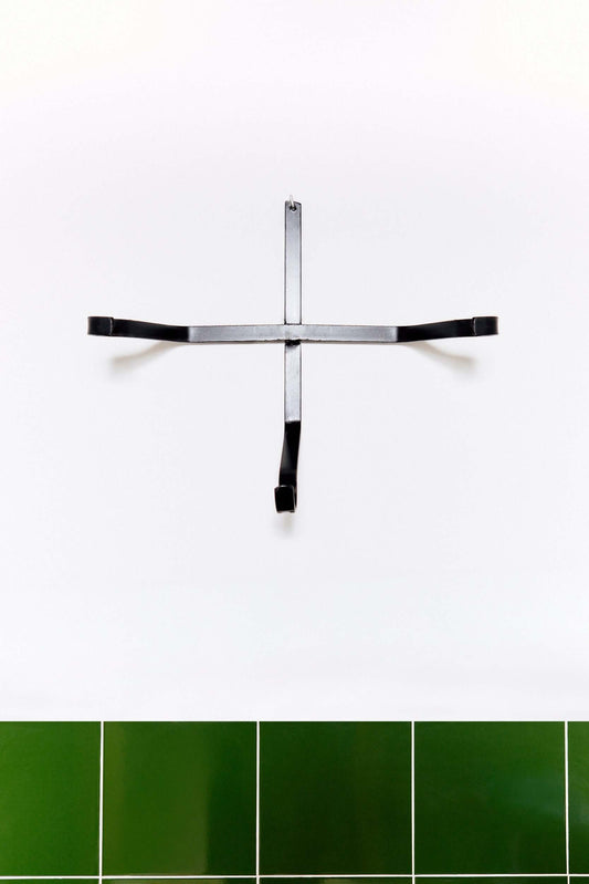 Soporte para pared de hierro para lebrillos