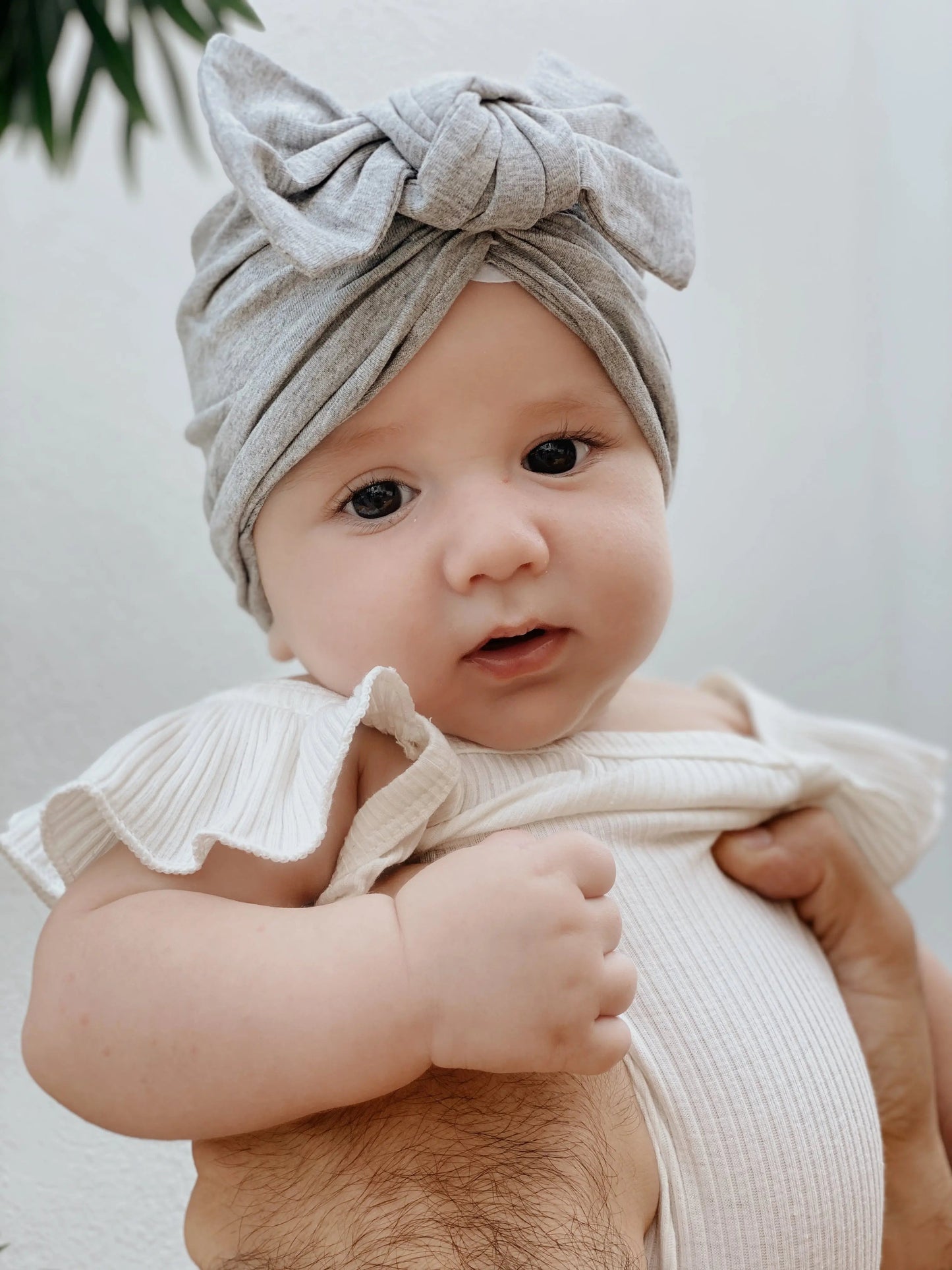 Turbante Con lazo Nenina & Co Gris