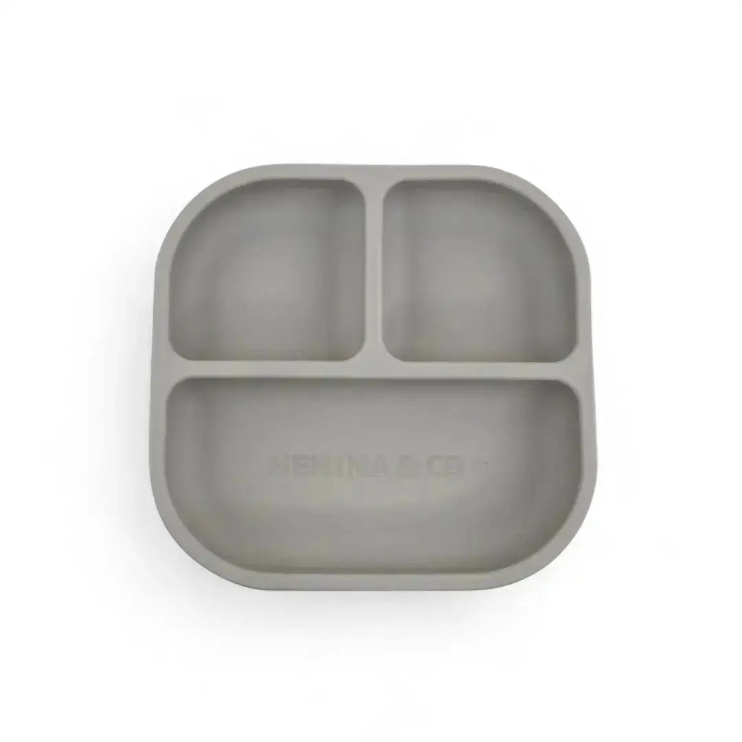 Kit Deluxe Vajilla + Babero BLW Gris 9 Piezas de Silicona orgánica con ventosas Nenina & Co