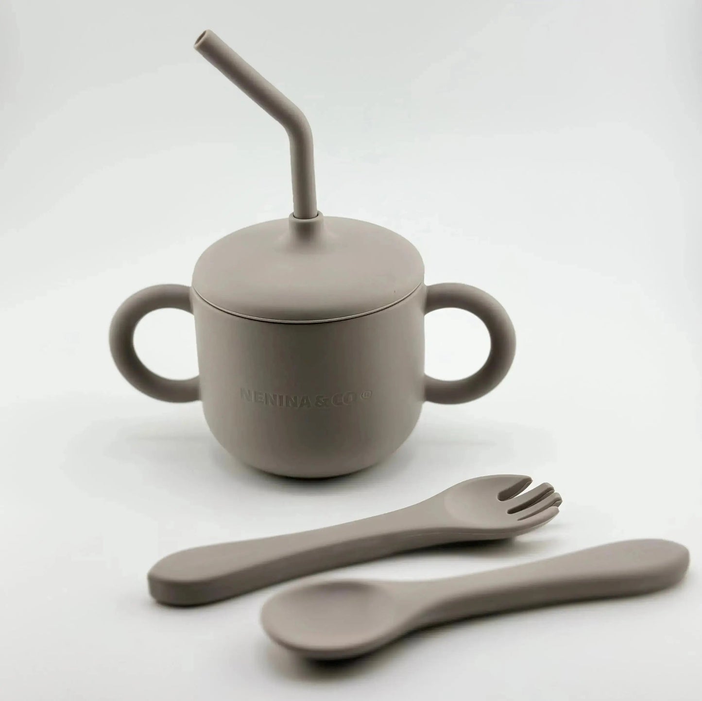 Kit Deluxe Vajilla + Babero BLW Gris 9 Piezas de Silicona orgánica con ventosas Nenina & Co