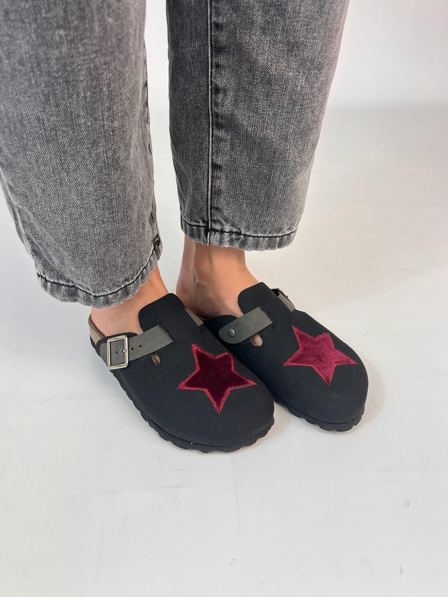 Zuecos A Star Burgundy