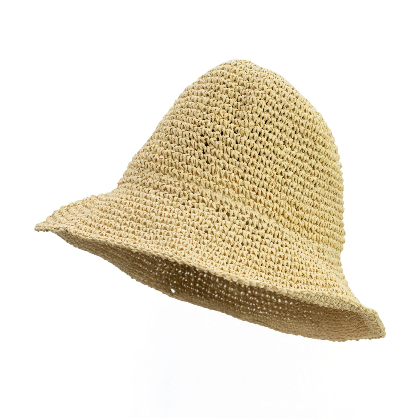 Sombrero de paja color beige, estilo bohemio, tejido a mano, ideal para días soleados y actividades al aire libre.