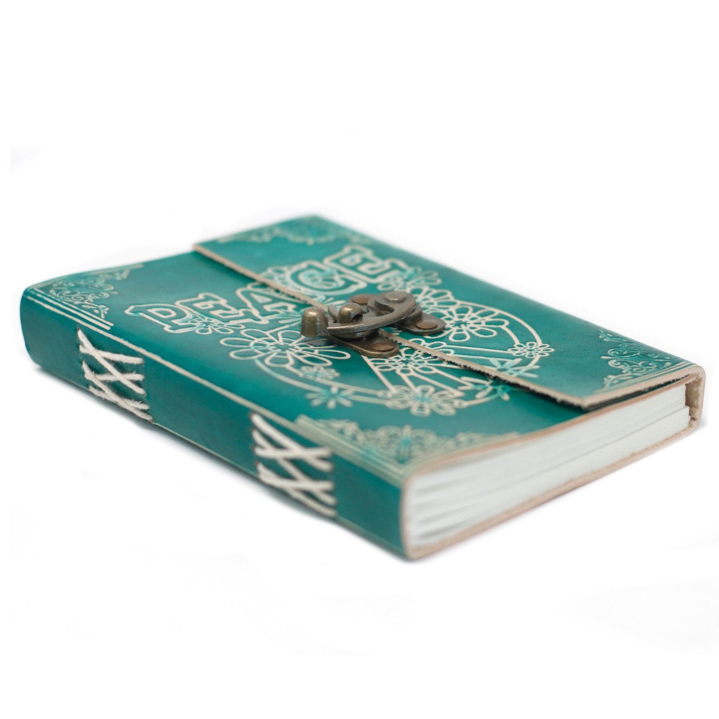 Cuaderno azul turquesa de cuero con diseño floral y cierre metálico, ideal para escritura y journaling.