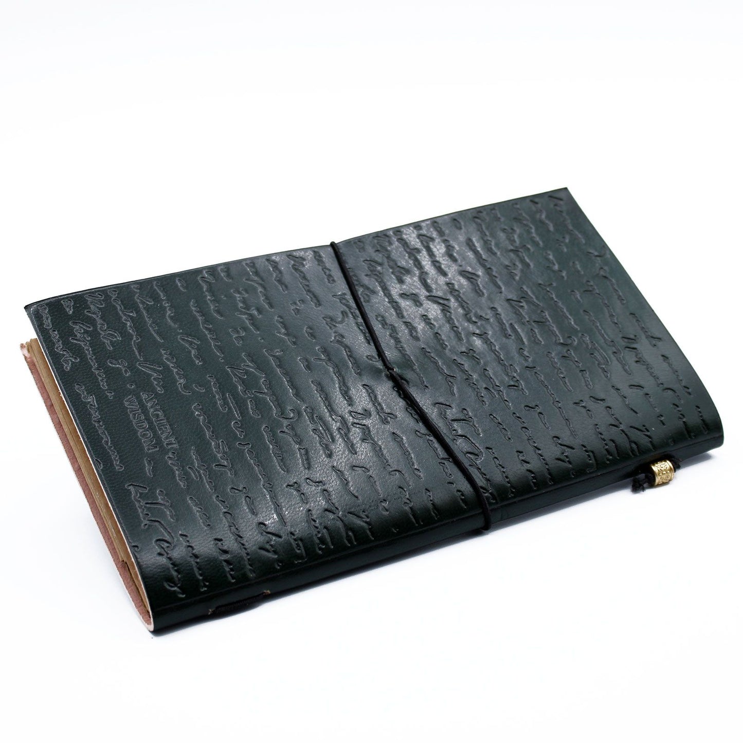 Cuaderno de cuero verde oscuro con textura en relieve, estilo vintage, ideal para escritura y notas.