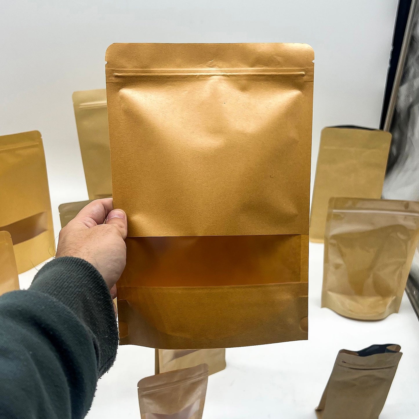 10x Bolsas kraft con ventana 16 x24 cm