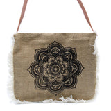 Bolso con flecos - Estampado Mandela