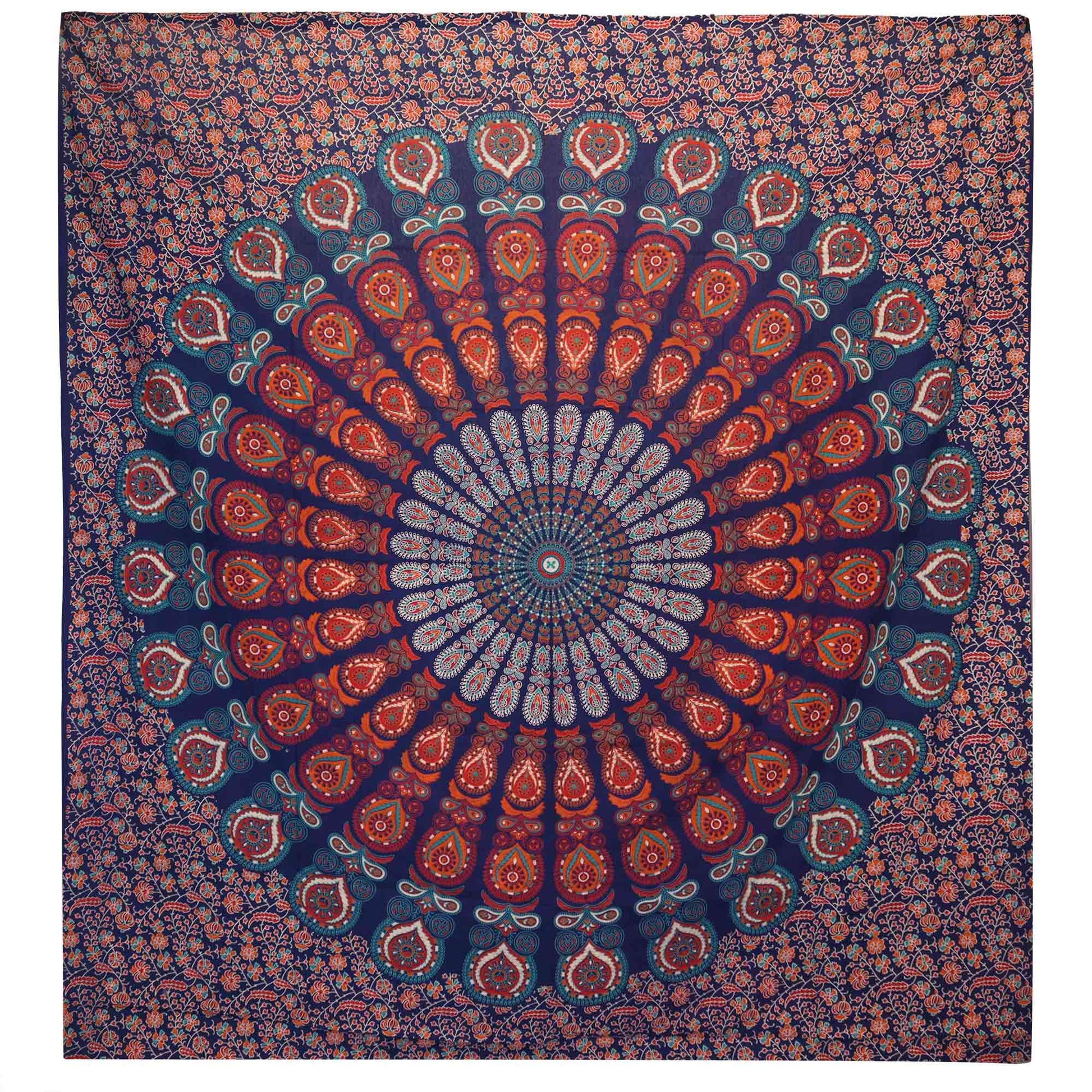 Mantel cuadrado azul marino con diseño mandala en tonos rojos y detalles ornamentales, ideal para decoración.