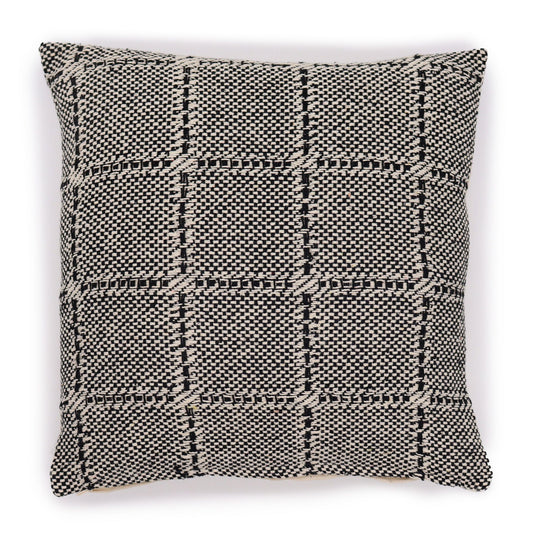 Funda de cojín cuadrada de 40x40cm con tejido texturizado y patrón de cuadros en tonos gris oscuro y blanco crema.