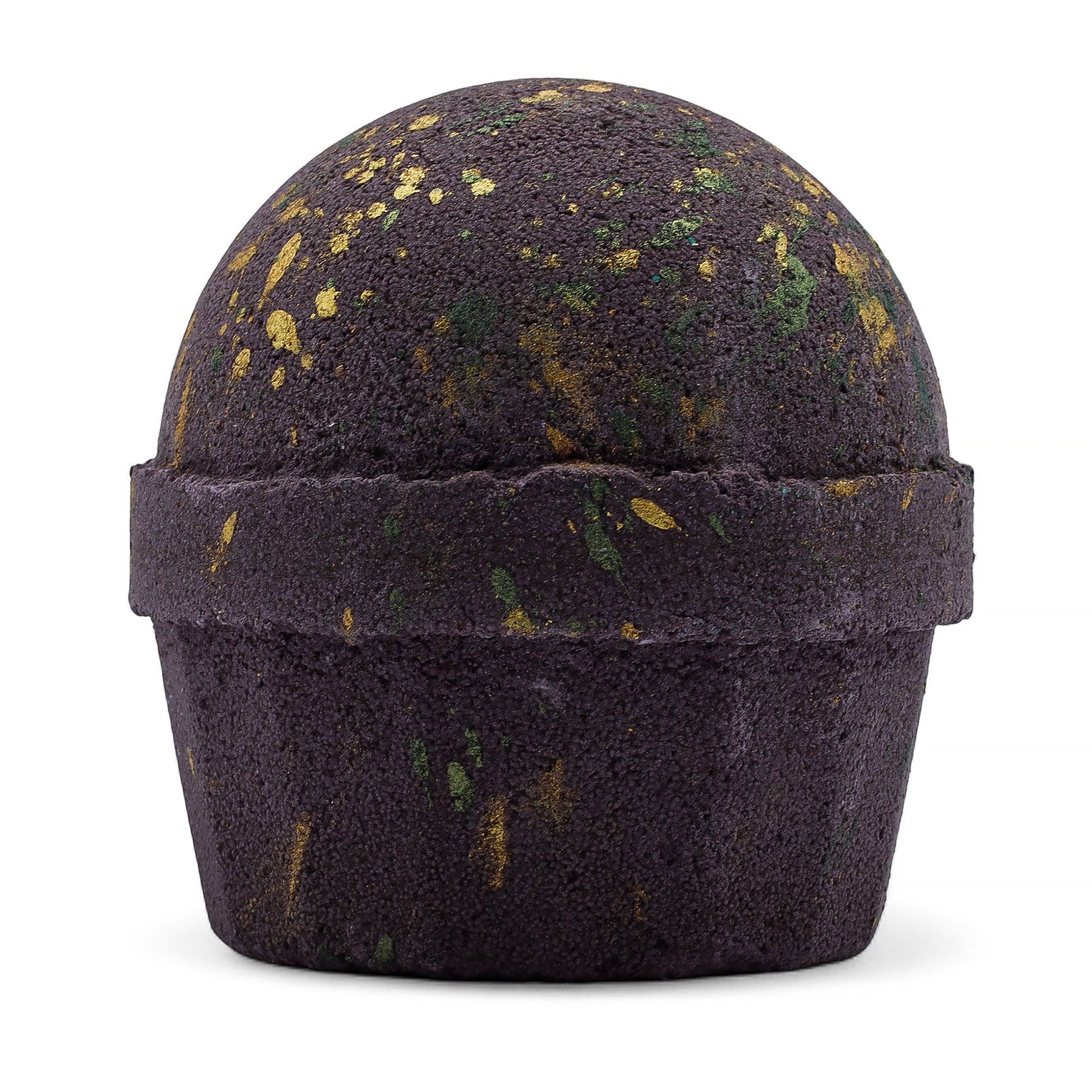 Bomba de baño esfera morada con detalles dorados y verdes, textura suave y diseño elegante.