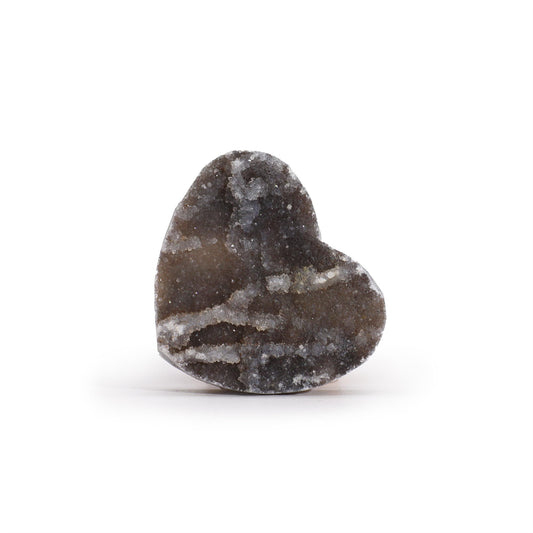 Corazón de sal de color gris oscuro con vetas blancas, decorativo y natural, ideal para regalo o коллекция.