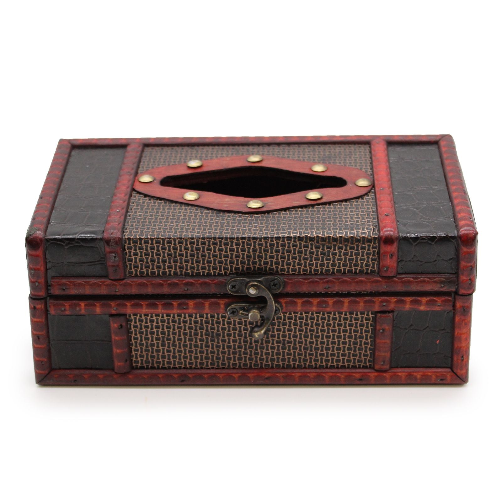 Caja decorativa de madera, negro y rojo, con detalles en mimbre y cerradura metálica, estilo vintage.