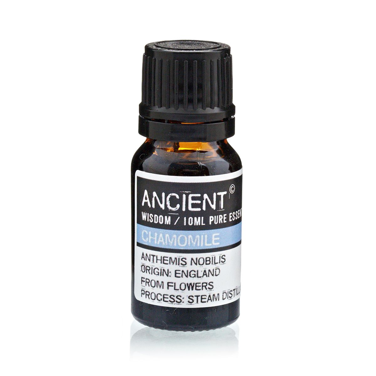 Aceite esencial de manzanilla, 10ml, color ámbar, frasco de vidrio con tapa negra, destilado al vapor.