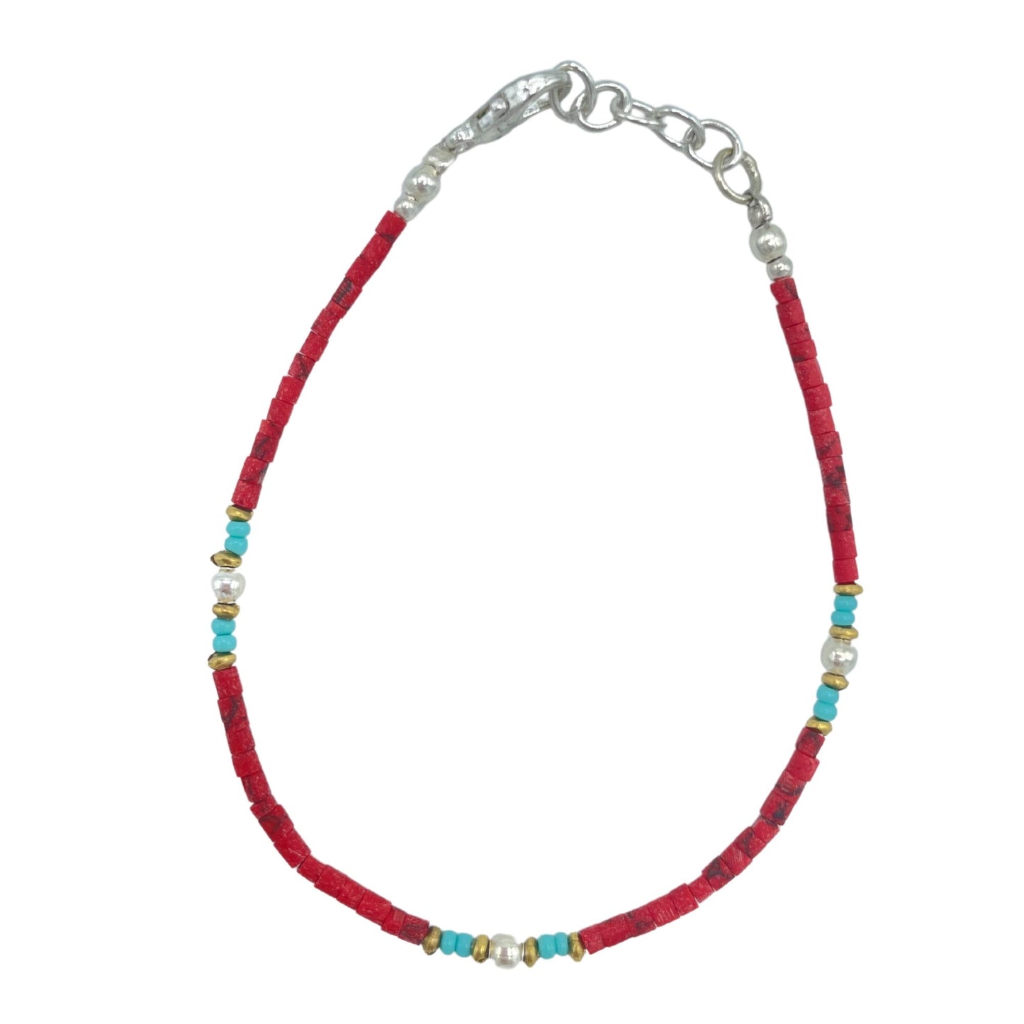 Collar de cuentas rojas y turquesas con perlas, estilo bohemio y moderno, ideal para cualquier ocasión.