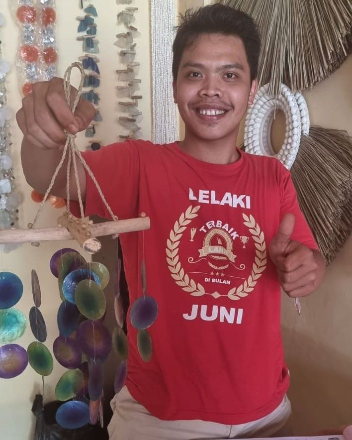 Carillón de madera flotante - Verde y morado