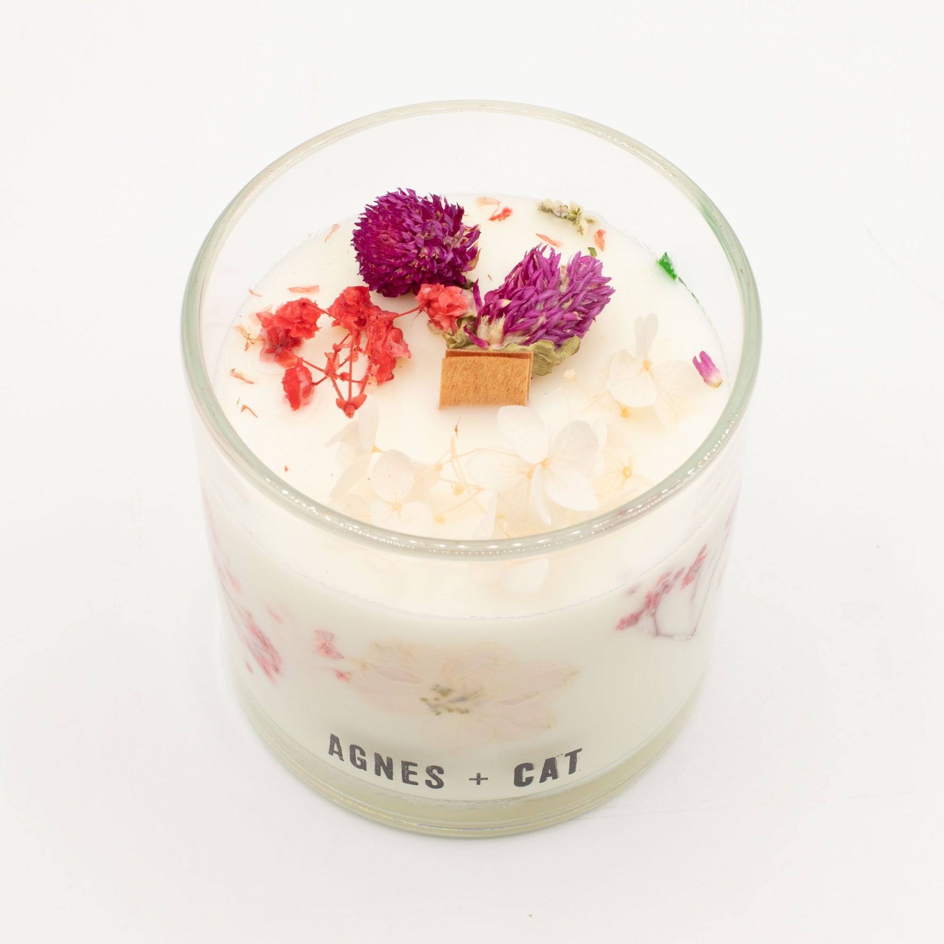 Vela de cera con flores secas, fragancia floral, recipiente de vidrio transparente de AGNES + CAT.