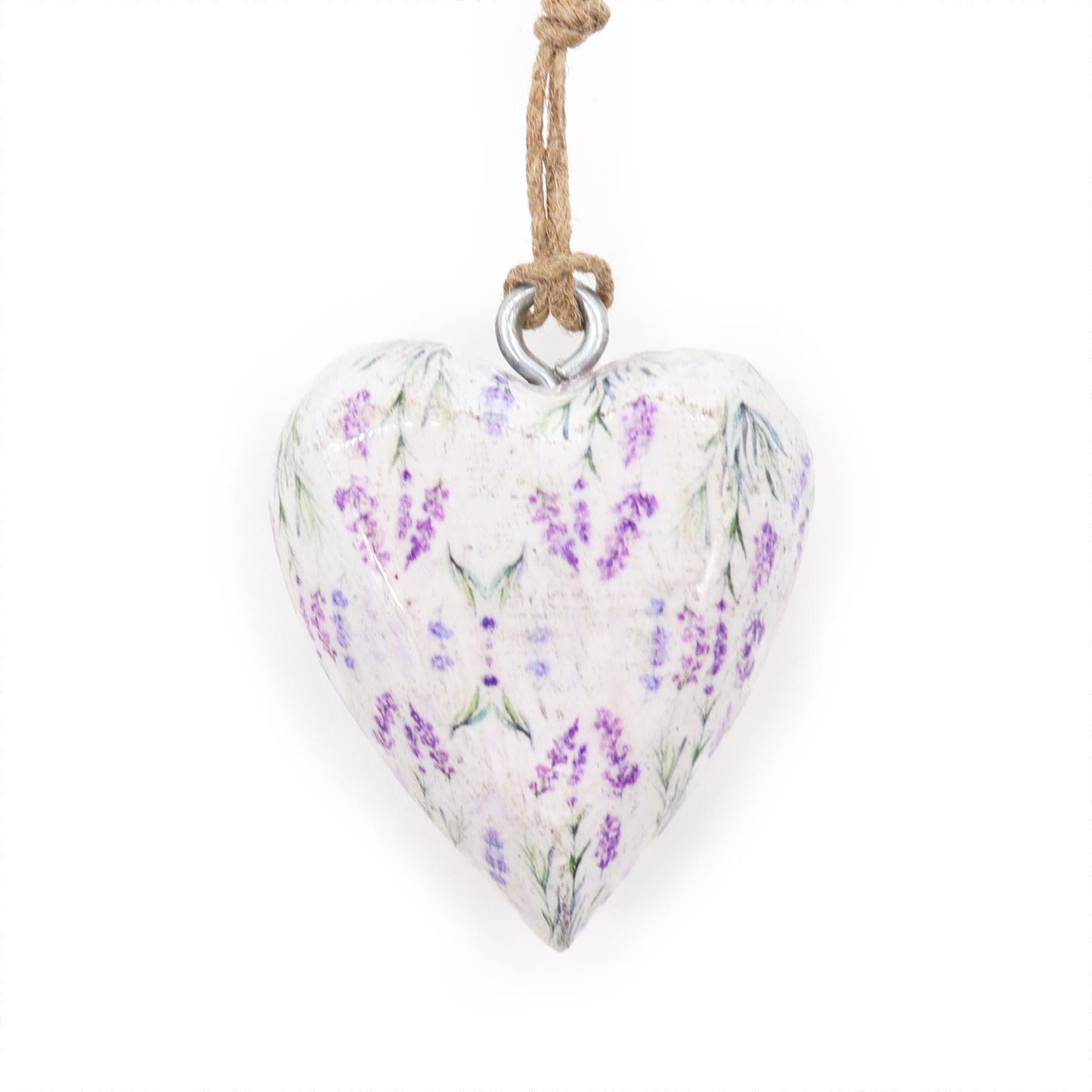 Corazón decorativo de cerámica blanca con flores moradas, colgado con cuerda de yute. Perfecto para decoración.